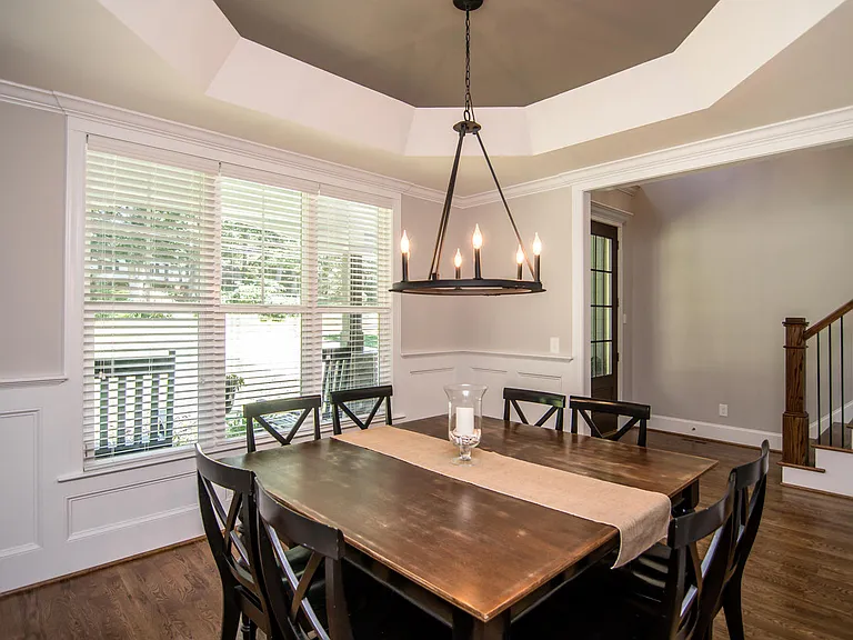 505 Northwood Dr — Photo 2