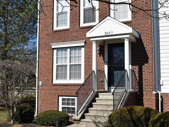 2nd image of 2497 Aristocracy Cir