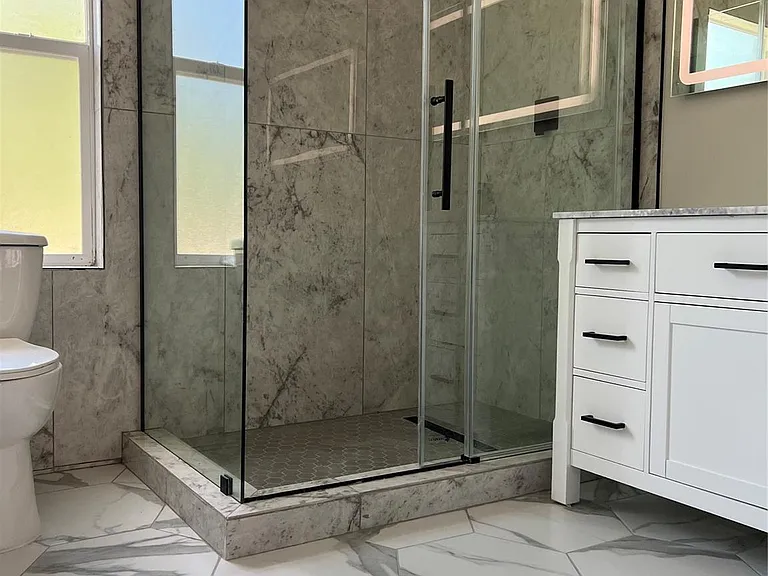 1911 Bissonnet St — Photo 14