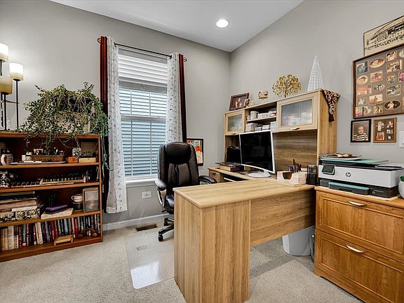 5th image of 1838 Alta Dr