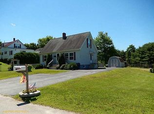 10 Dingley St, Lewiston, ME 04240