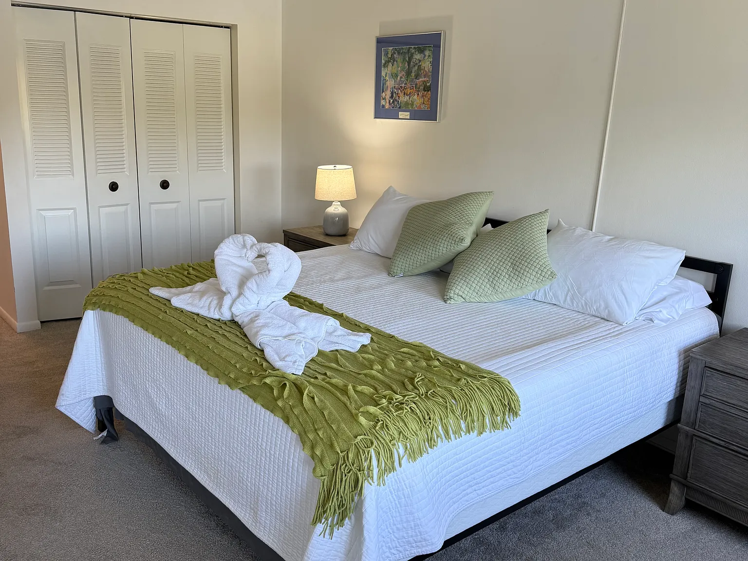 2 bed, 1200 sqft, $1,900 — Photo 4