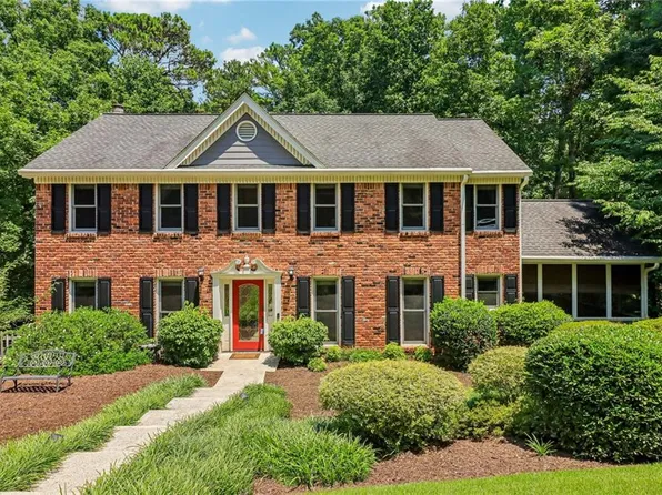 1462 Brookcliff Dr, Marietta, GA 30062