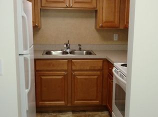 141 Cemetery Rd APT A, Plainfield, CT 06374