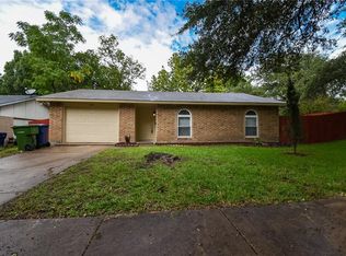 4122 Salem Dr, Garland, TX 75043