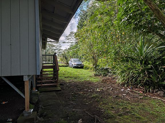 3rd image of 16-2027 Tiki Rd