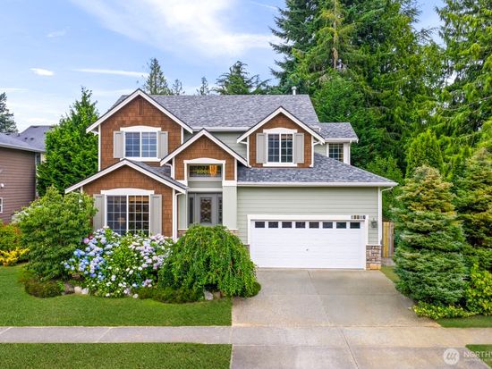 20027 10th Avenue W, Lynnwood, WA 98036