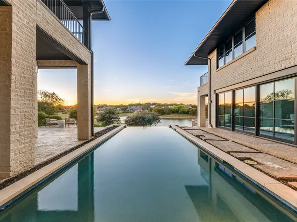 3111 Lake Creek Dr, Highland Village, TX 75077