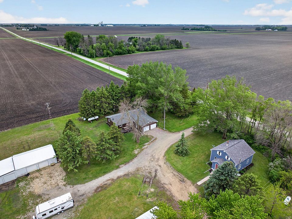 1st image of 57042 & 57046 160th Ave