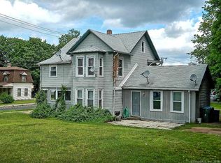 107 Oakland St, Manchester, CT 06042