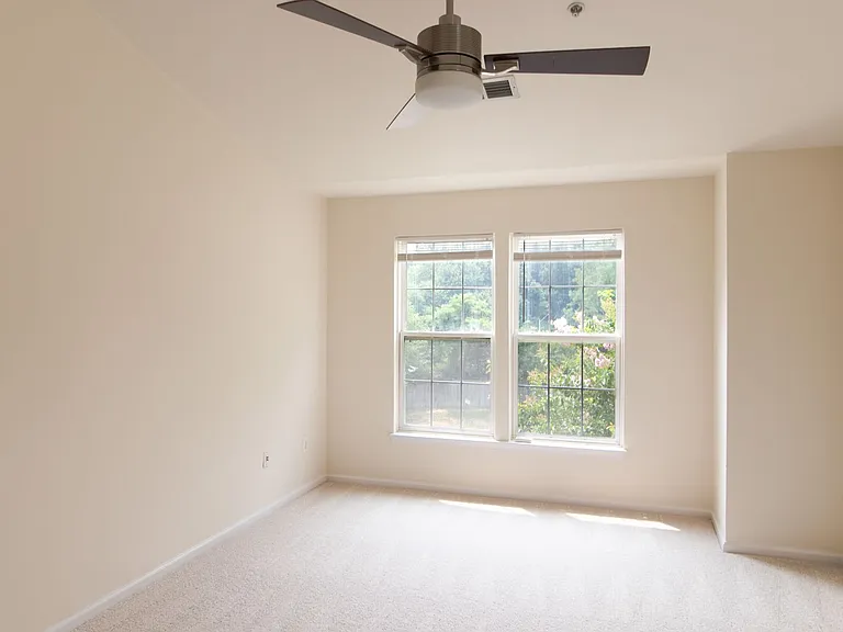 7505 Calderon Ct #J — Photo 19