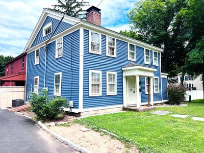 298 Naubuc Avenue, Glastonbury, CT, 06033