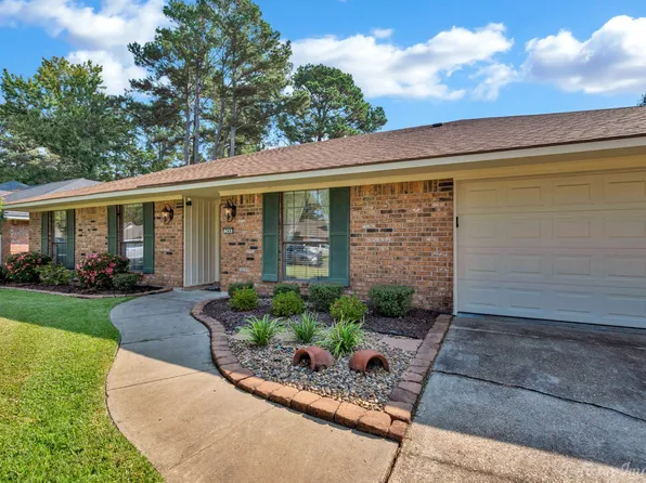 248 Hanging Moss Trl, Shreveport, LA 71106