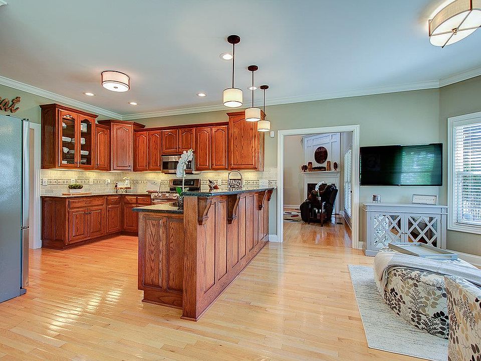471 Bay Point Dr, Gallatin, TN 37066 Zillow