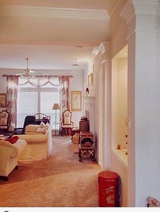5th image of 2214 Green Hill Dr