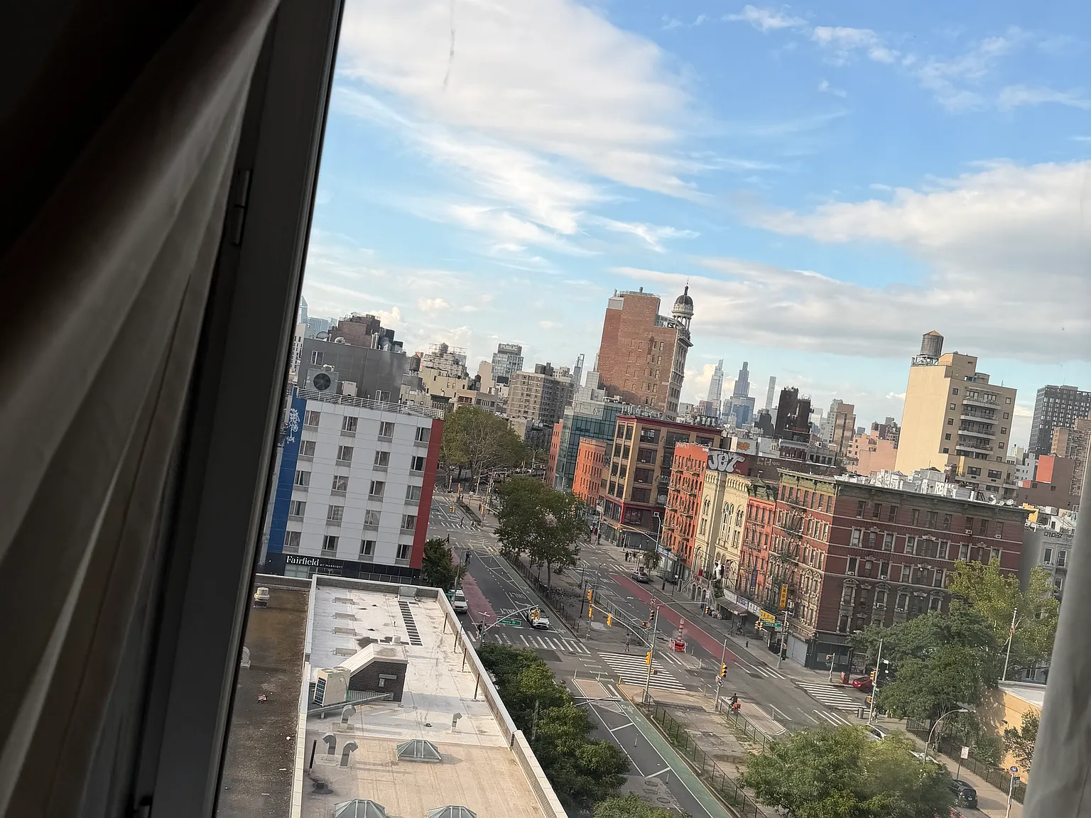 2 bed, 925 sqft, $2,200 — Photo 4