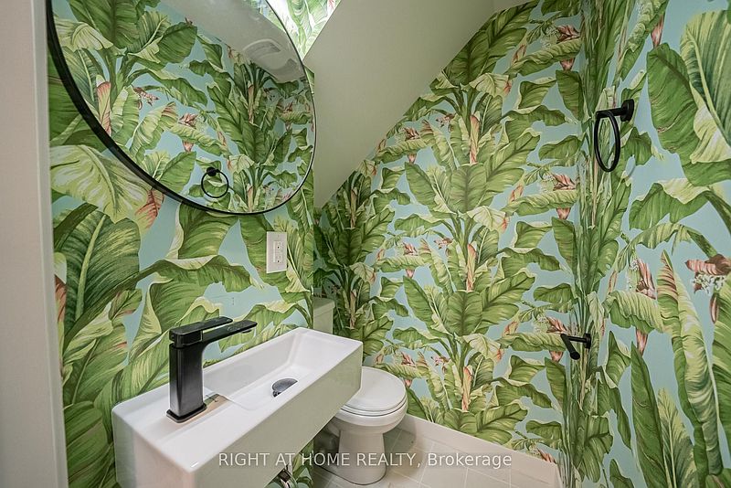 Toronto House for rent - 3 Bedrooms — photo 16