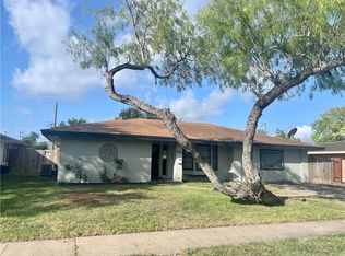 3353 Tiger Ln, Corpus Christi, TX 78415