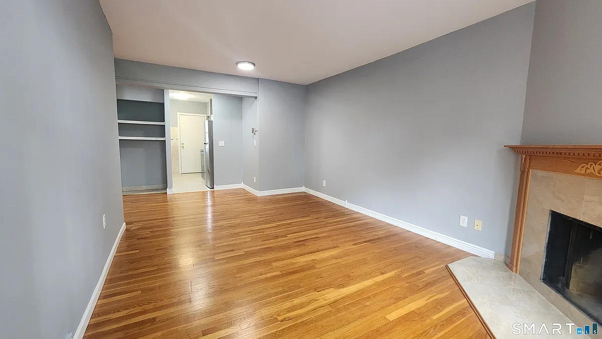 Building Photo - 16-20 Townley St #C-3