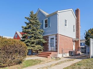 56 Wellington Rd, Elmont, NY 11003