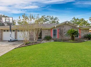 6035 Navajo Trl, Beaumont, TX 77708