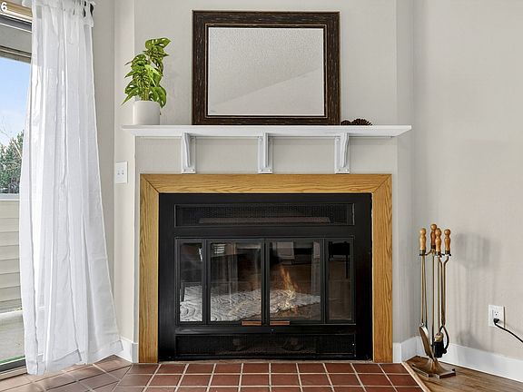 5th image of 11044 SW Greenburg Rd APT 321