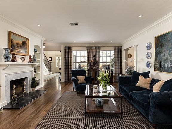 4th image of 431 Appian Way NE