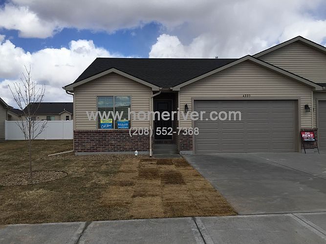 1st image of 4223 Liberty Dr