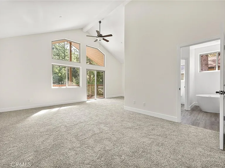 1813 Woodland Dr — Photo 24