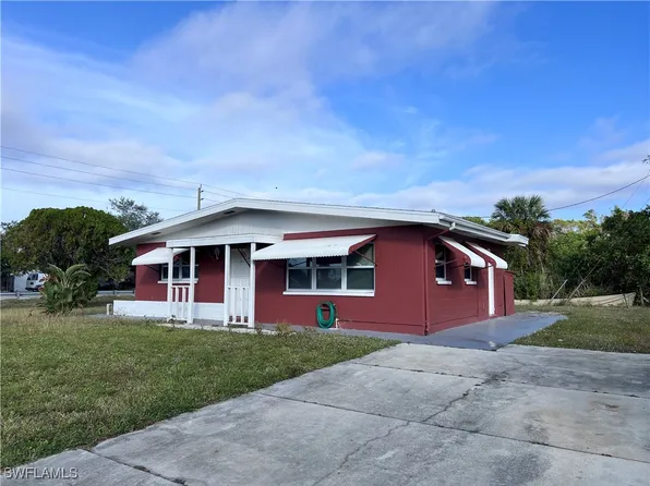 2601 Elmwood St, Fort Myers, FL 33901
