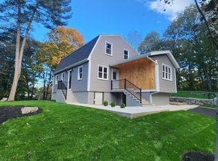 166 Forest St, Middleton, MA 01949