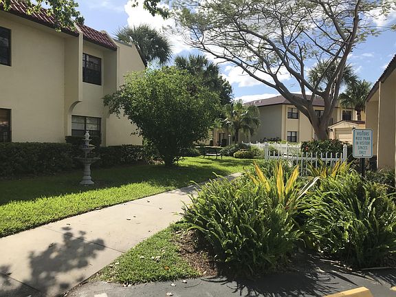 2nd image of 2050 Oleander Blvd APT 2-103