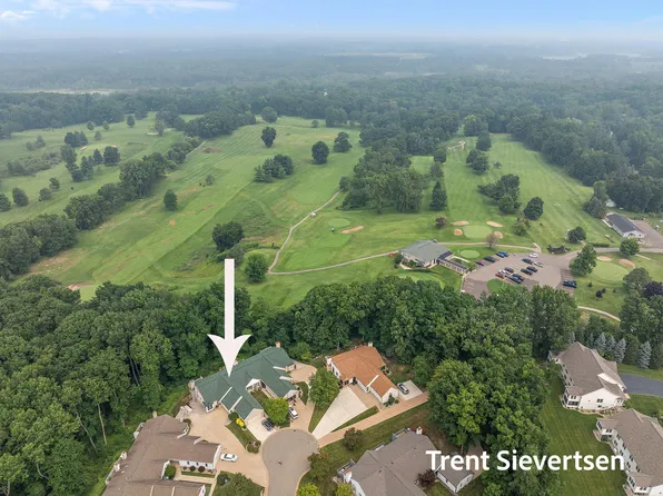 1544 Liberty Ln, Hastings, MI 49058