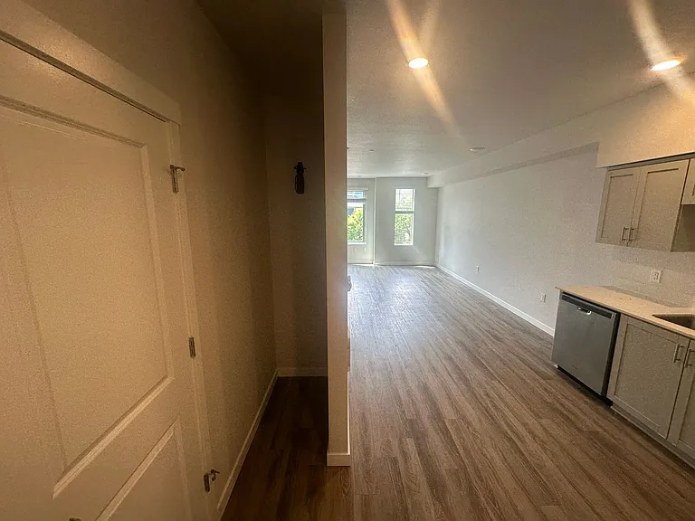 Discover Elevated Living at The Vaughn. Two Months Of Free Rent - And Free Parking! — Photo 44