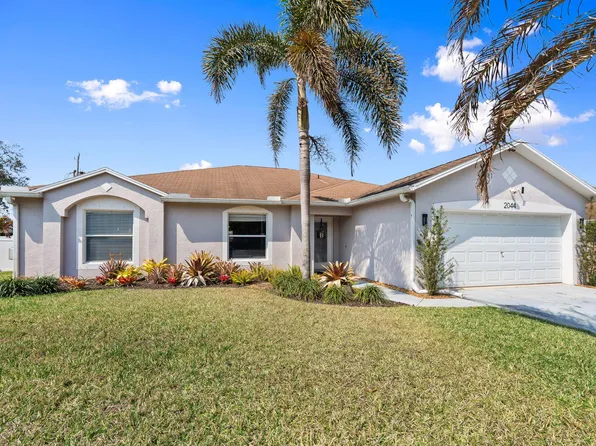 2044 SW Brevity Terrace, Port St Lucie, FL 34953