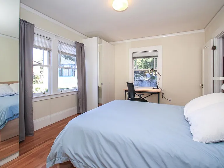 2403 Hillside Ave — Photo 19