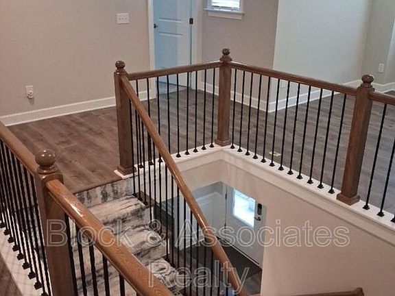 3rd image of 2020 Edens Rdg