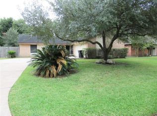 9611 Meadowvale Dr, Houston, TX 77063