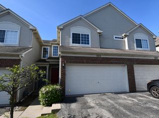 404 N Patriot Dr, Hainesville, IL 60030