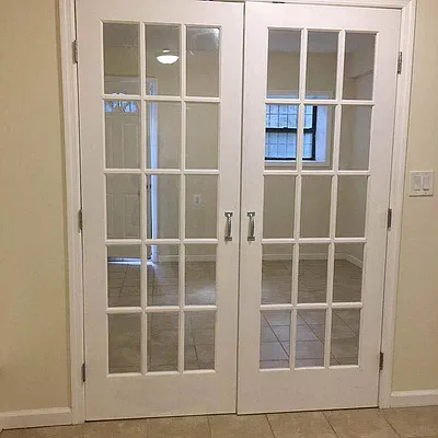 Rented by Jason A Moore, LREB | media 22