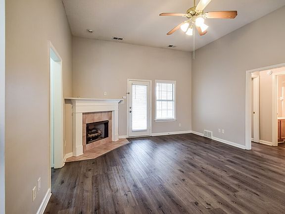 5th image of 7248 Bridgefield Dr