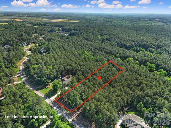 2nd image of 4079 Persimmon Rd