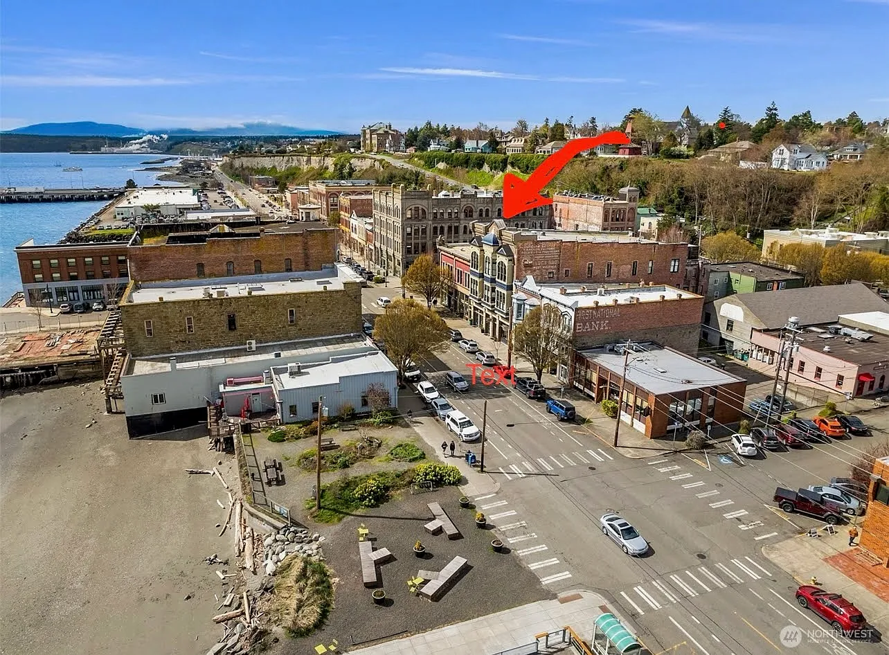 830 Water St — Photo 1
