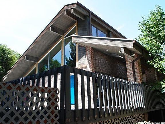 3rd image of 3268 E Deer Hollow Dr