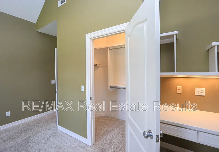 5602 S Bent Tree Dr — Photo 35