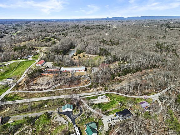 4th image of 6930 Winchester Rd