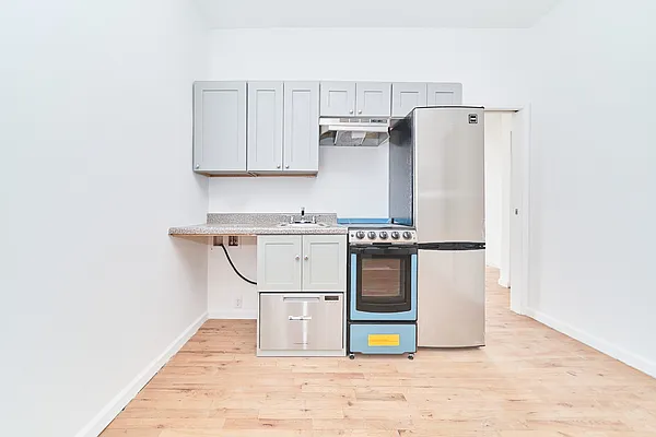 Rented by Living New York | media 13