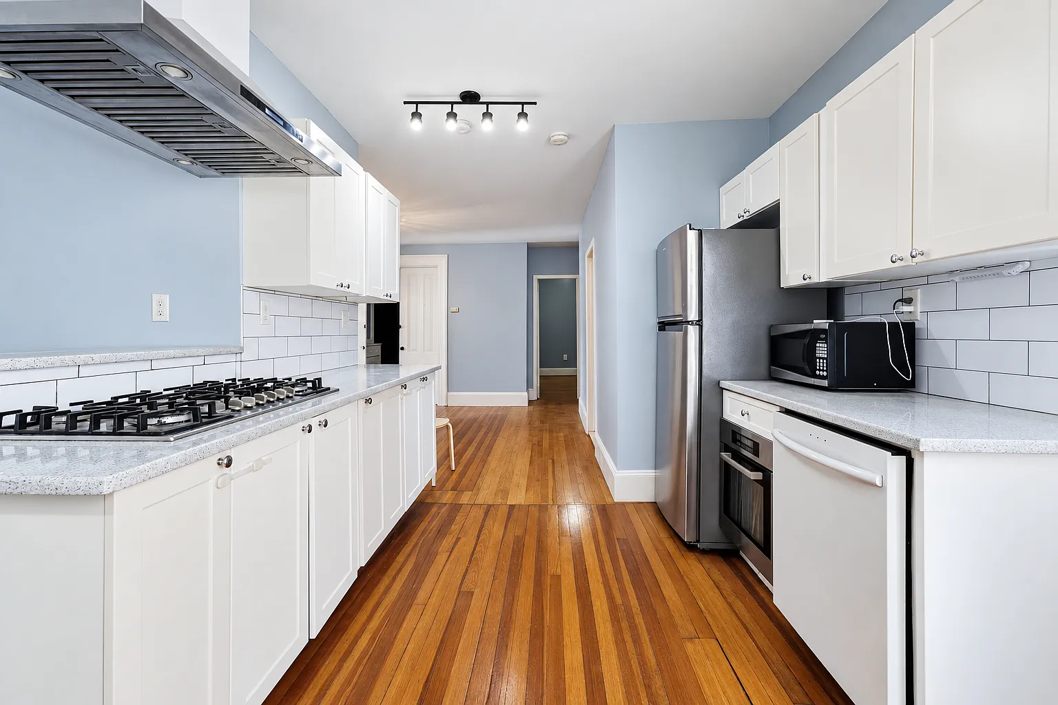 126 Oakland Ave — Photo 3