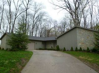 1578 W Forest Rd, Crawfordsville, IN 47933
