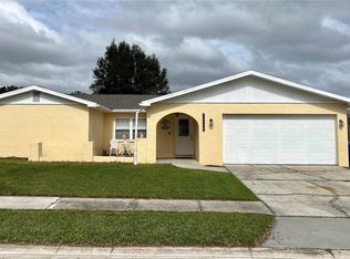 11249 121st Ter, Seminole, FL 33778
